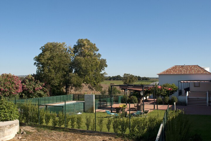 Pool 23 of 67