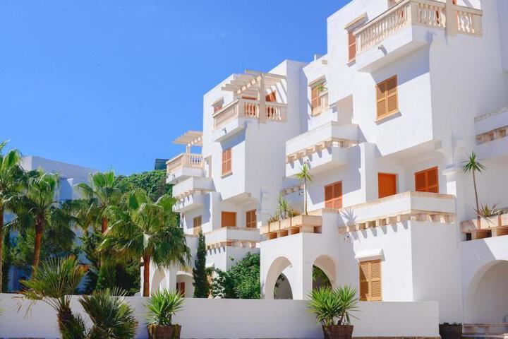 LA MIRADA CALA DOR