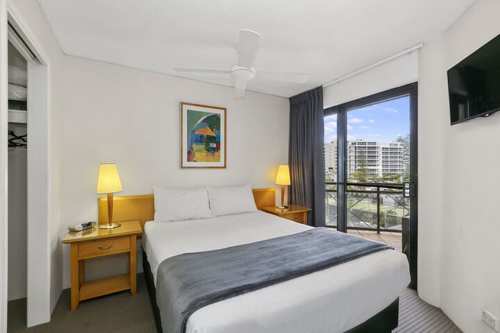 Room 35 of 187