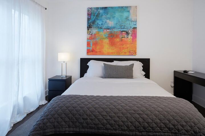 Room 21 of 94