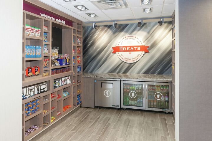 Snack bar