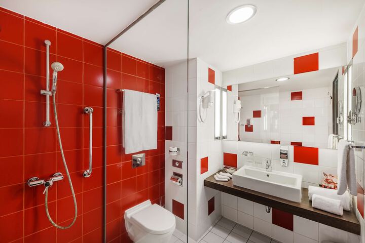 Clean Restrooms
