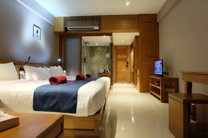 Room 6 of 45