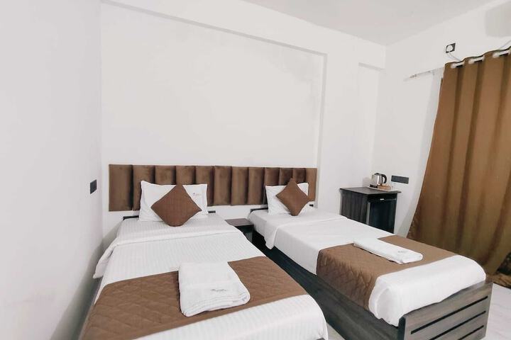 Room 18 of 26