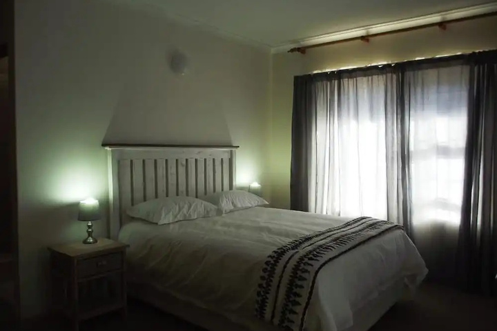 Room 2 of 14