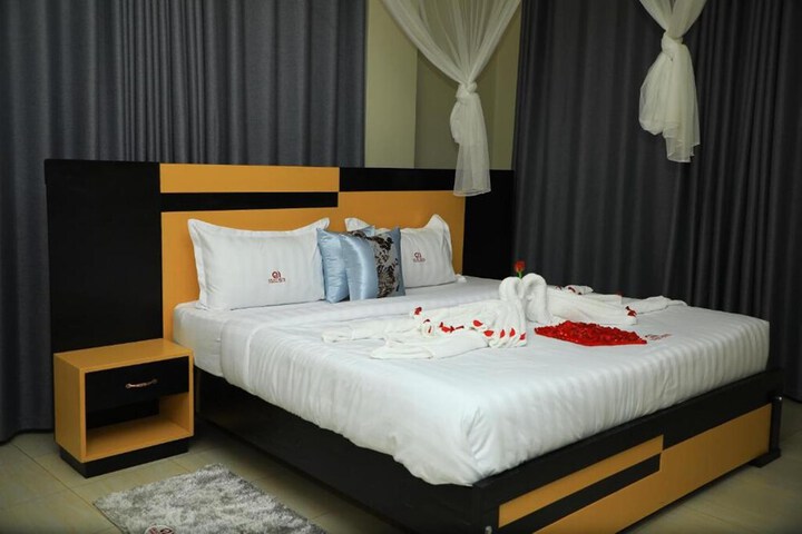 Room 14 of 31
