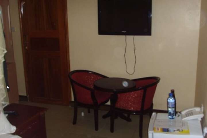 Room 3 of 4