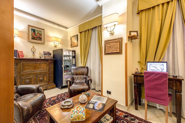 Guest Lobby