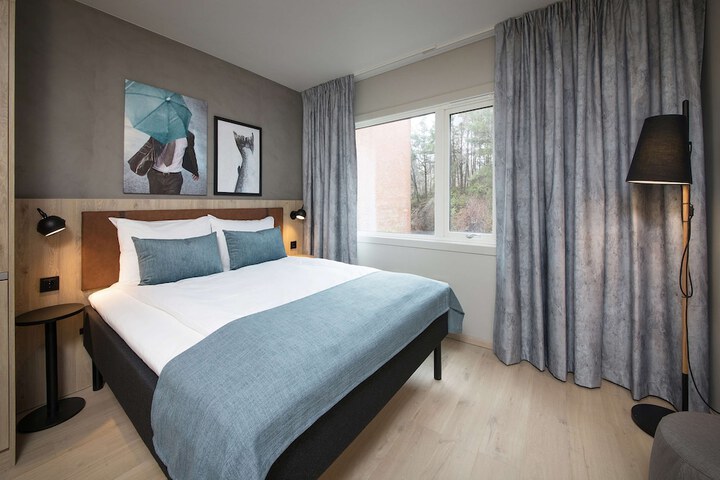 Room 15 of 39