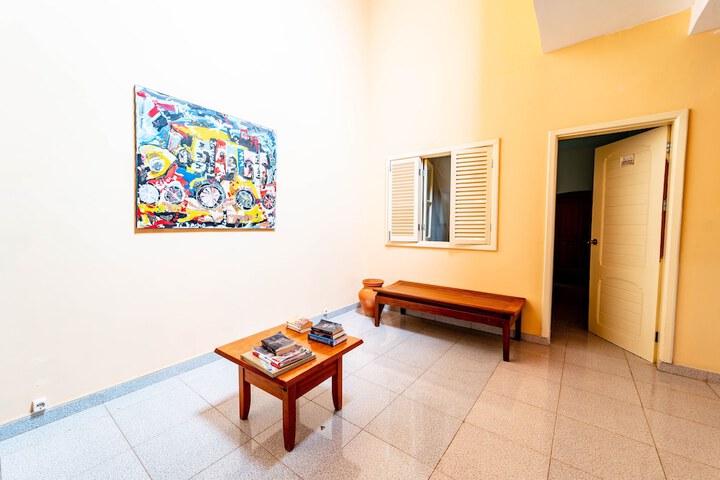 Room 6 of 40