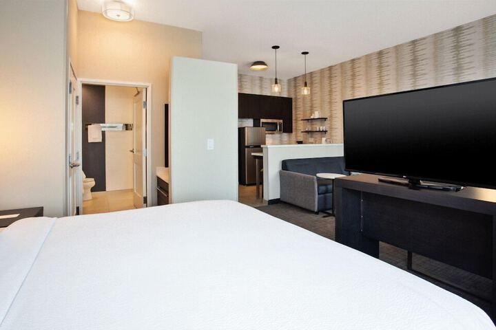 Room 4 of 31