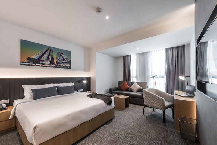 Room 9 of 53