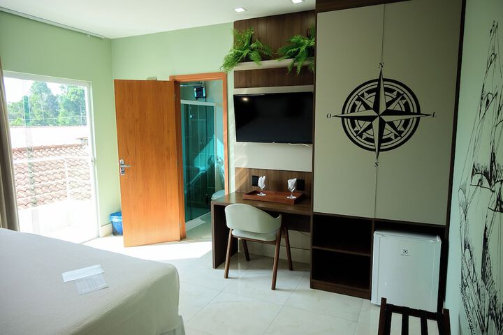 Room 17 of 22