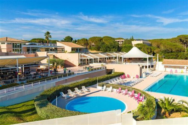 AZUREVA FREJUS VILLAGE CLUB