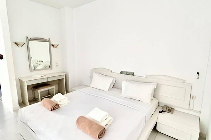 Room 21 of 52