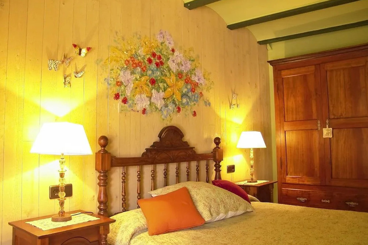 Room 3 of 17