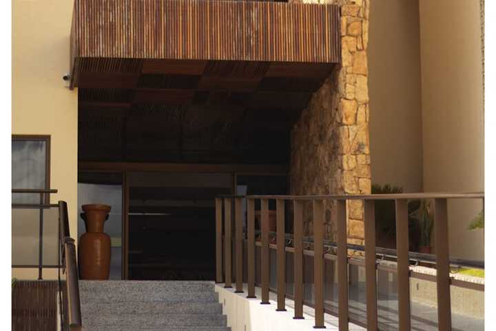 Hotel 46 of 50