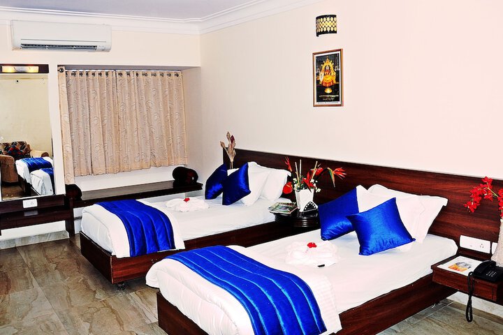 Room 8 of 41