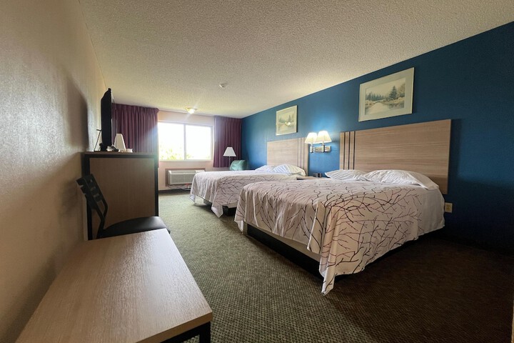 Room 28 of 43