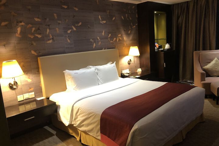 Room 22 of 132