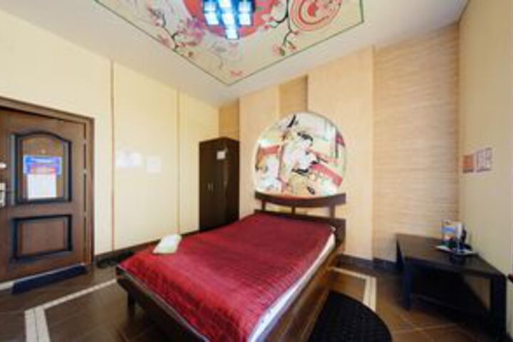 Room 19 of 56