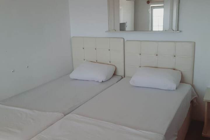 Room 20 of 68