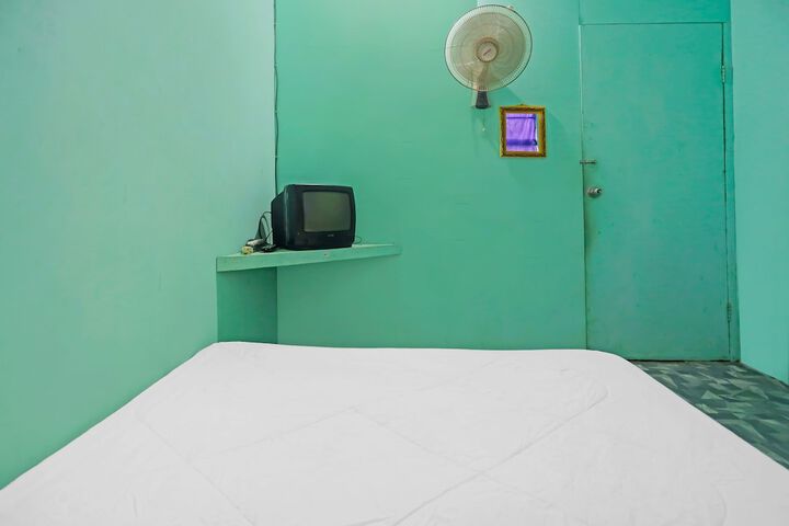 Room 15 of 20