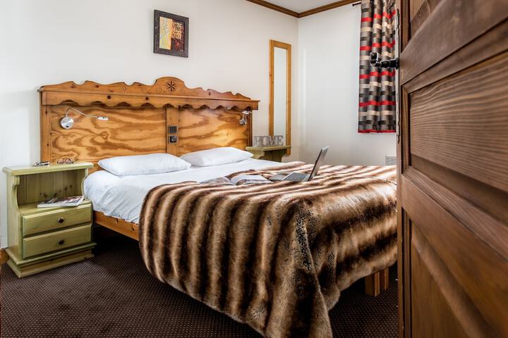 Room 19 of 60