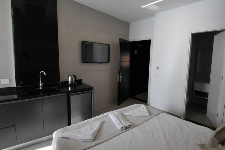 Room 20 of 36