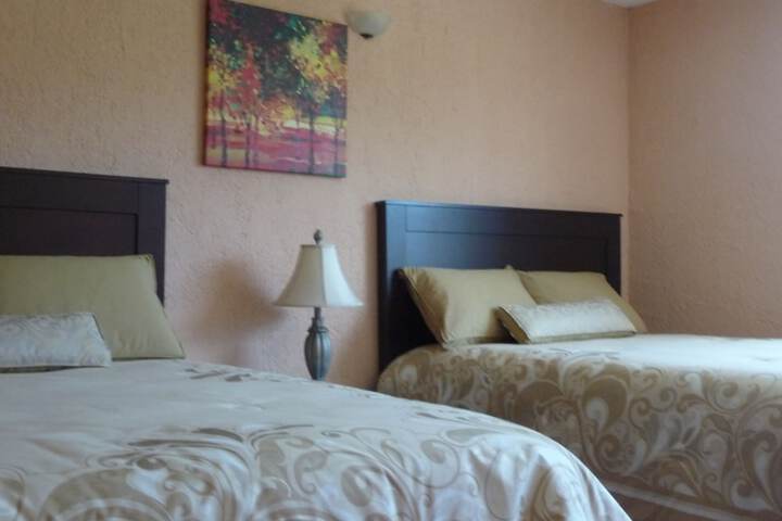 Room 6 of 61