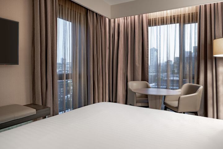 Room 10 of 45