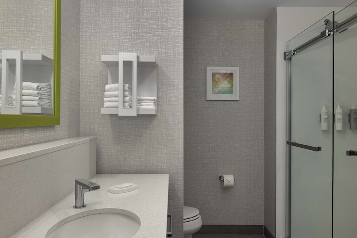 Room 14 of 31