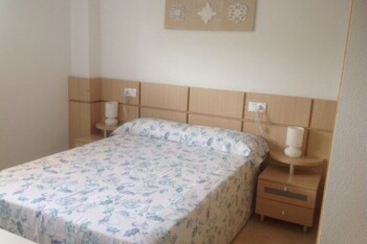 Room 6 of 20