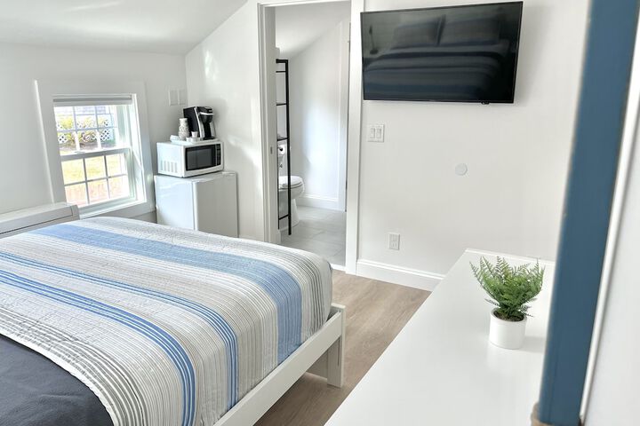 Room 16 of 87