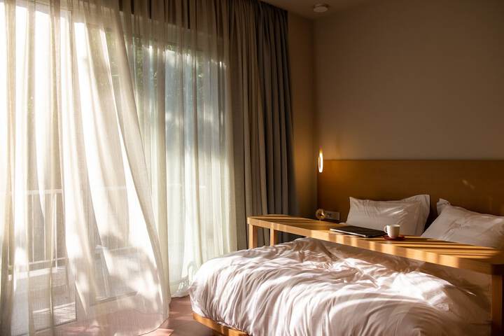Room 21 of 79