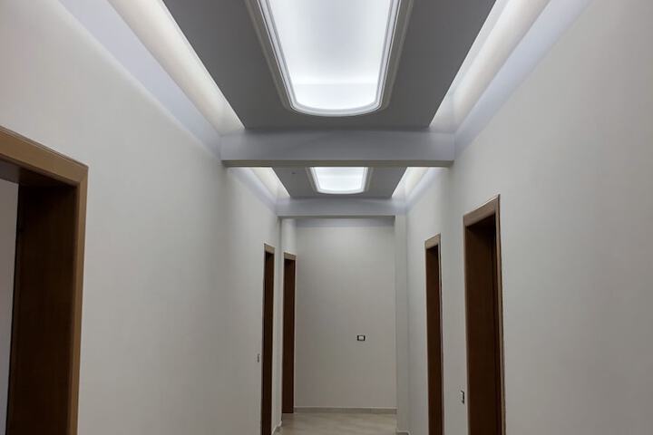 Room 10 of 20