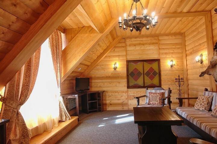 Room 15 of 34