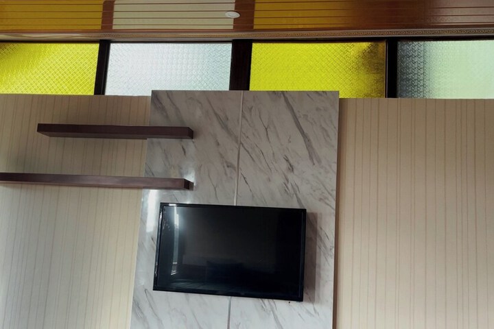 Room 9 of 59