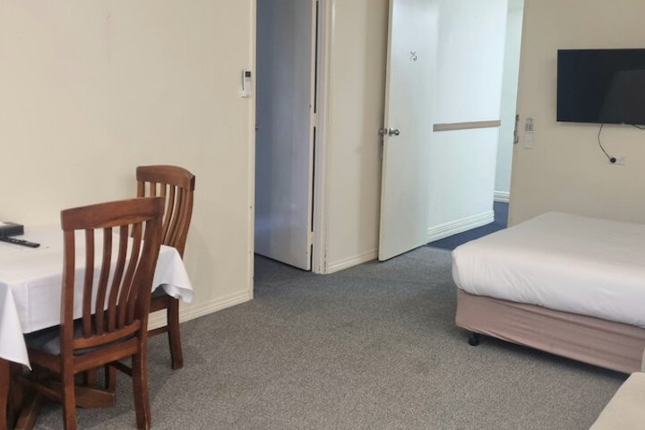 Room 37 of 57