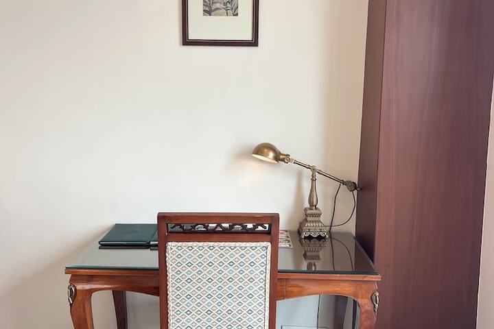 Room 46 of 164