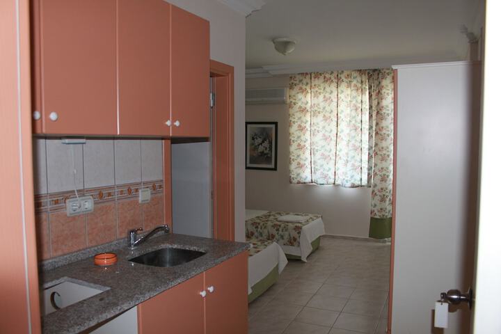Private kitchenette