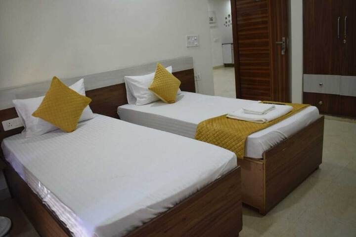 Room 7 of 21