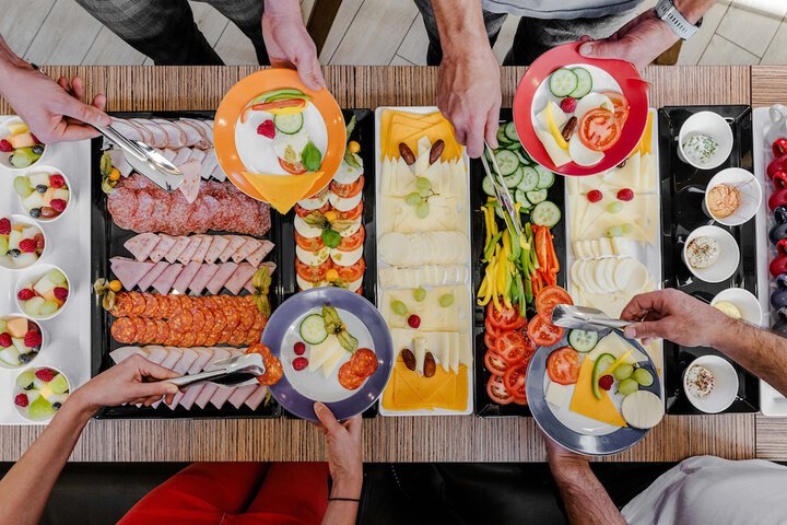 Breakfast buffet
