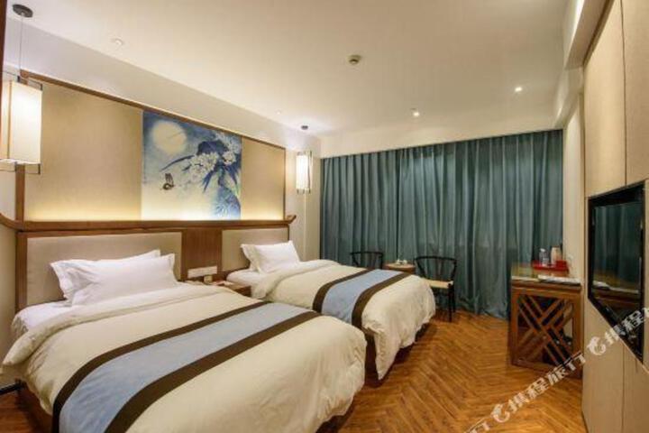 Fenghua Xikou Siji Qingteng Garden Hotel