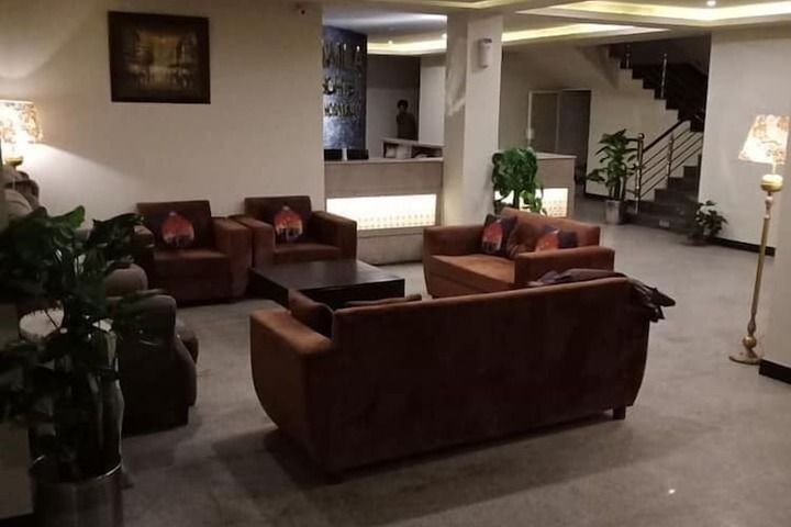 Hotel Interior 4 of 23