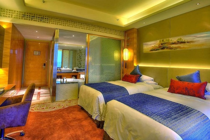 Room 14 of 59