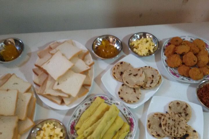 Breakfast/Coffee Service 11 of 20