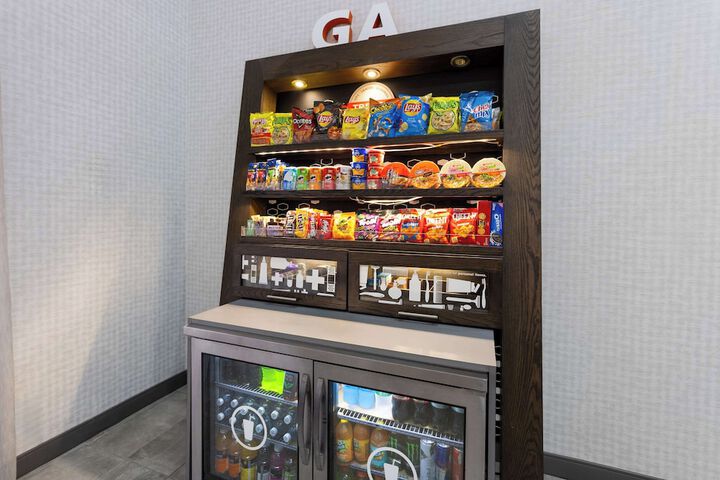 Snack bar