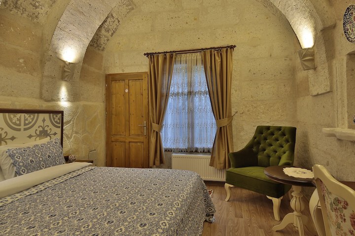 Room 13 of 56