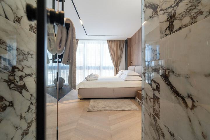 Room 40 of 45